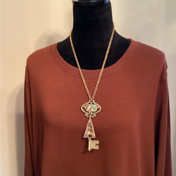 Jewelry - Vintage Key Necklace